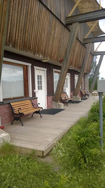 Kartano Kievari Äänekoski Pokoj fotografie